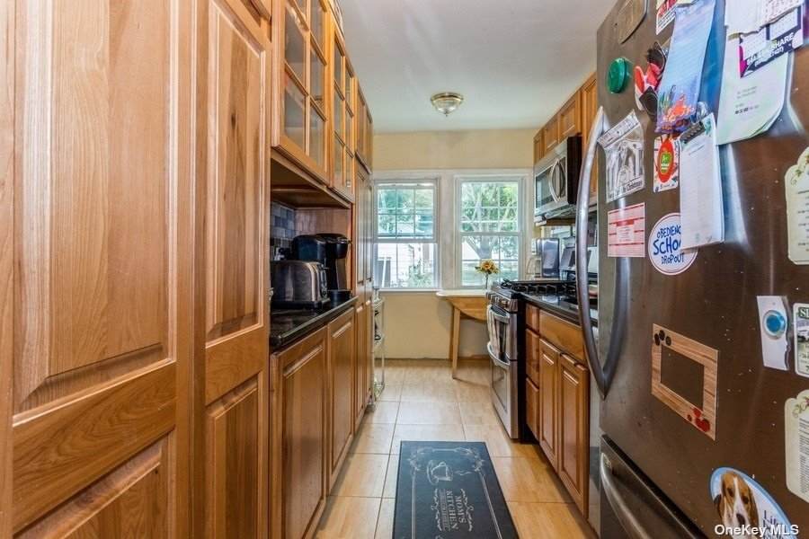 925 N 6th Street - Photo 1