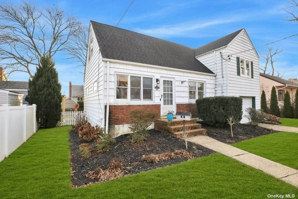 51 Rugby Road - Photo 1