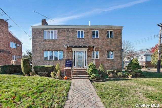 112-10 175th Street - Photo 1