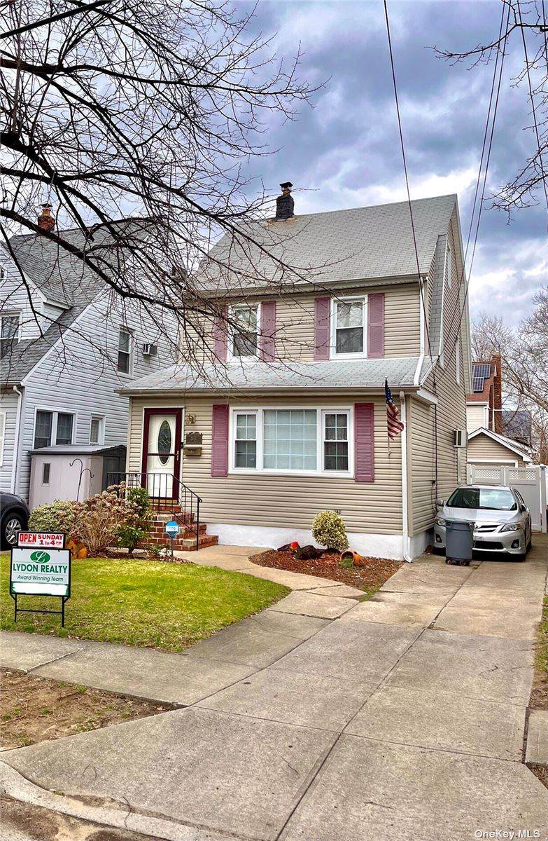 242-17 89th Avenue - Photo 1