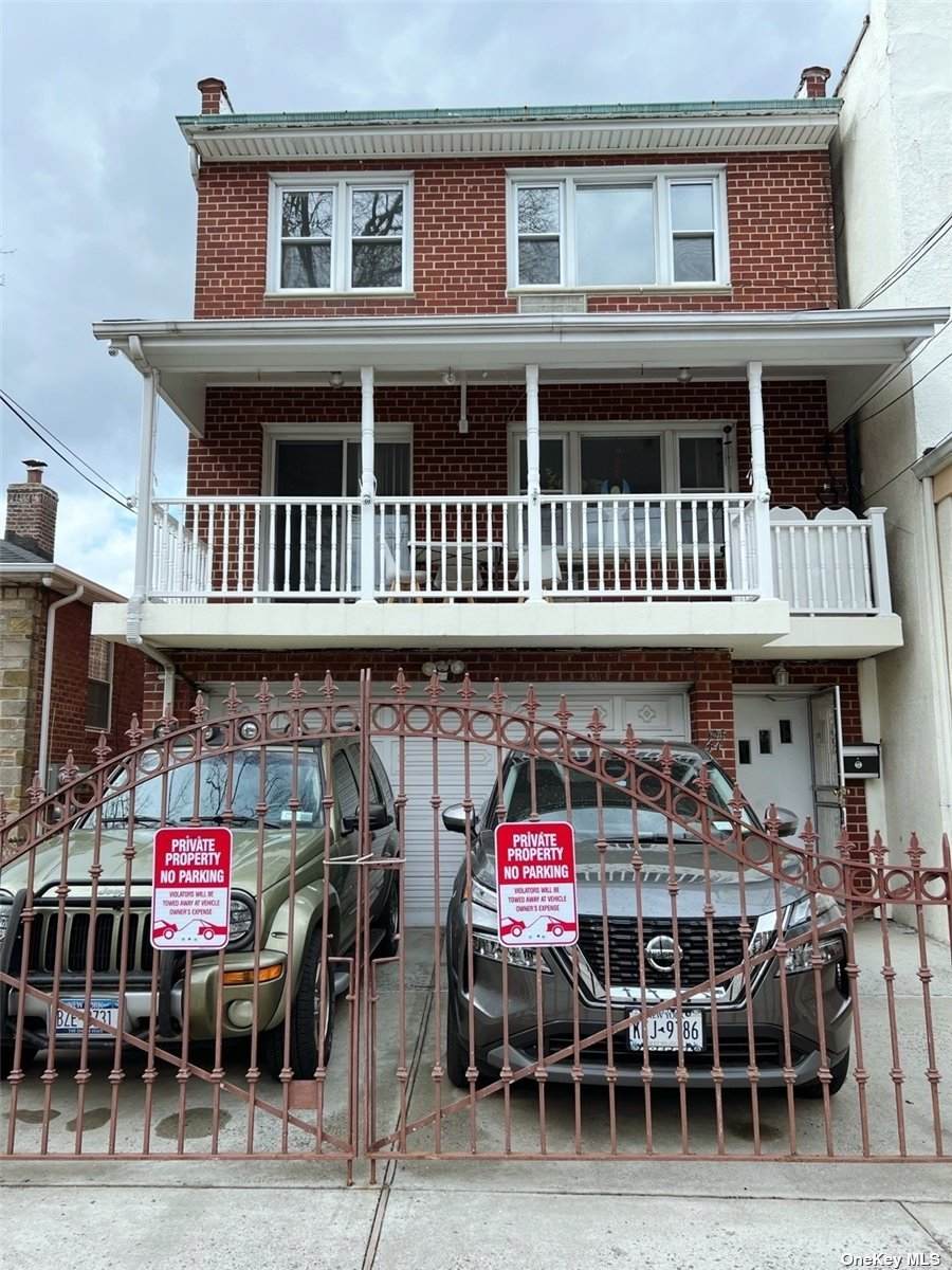 104-47 47 Avenue - Photo 1