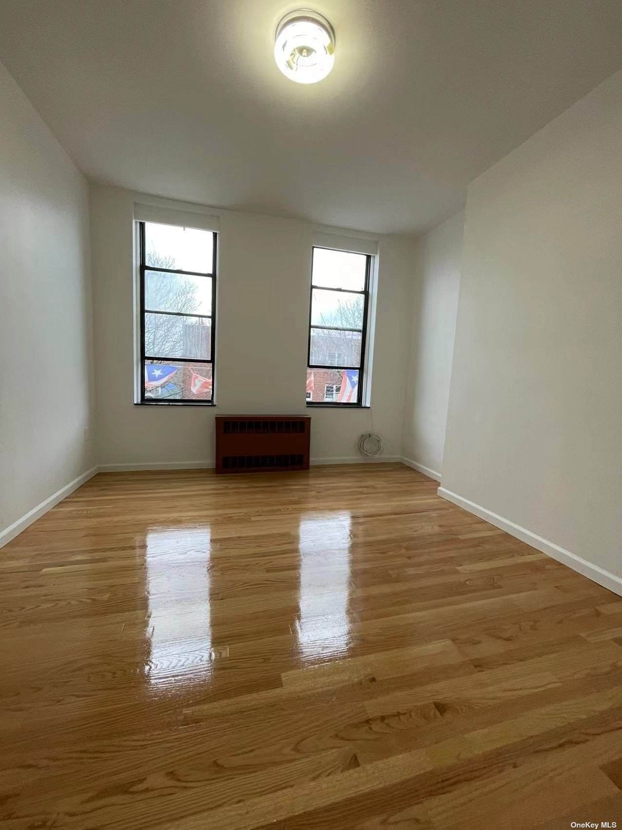 187 Menahan - Photo 1