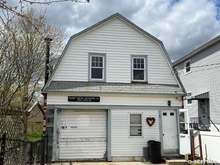 61 4th Avenue - Photo 1