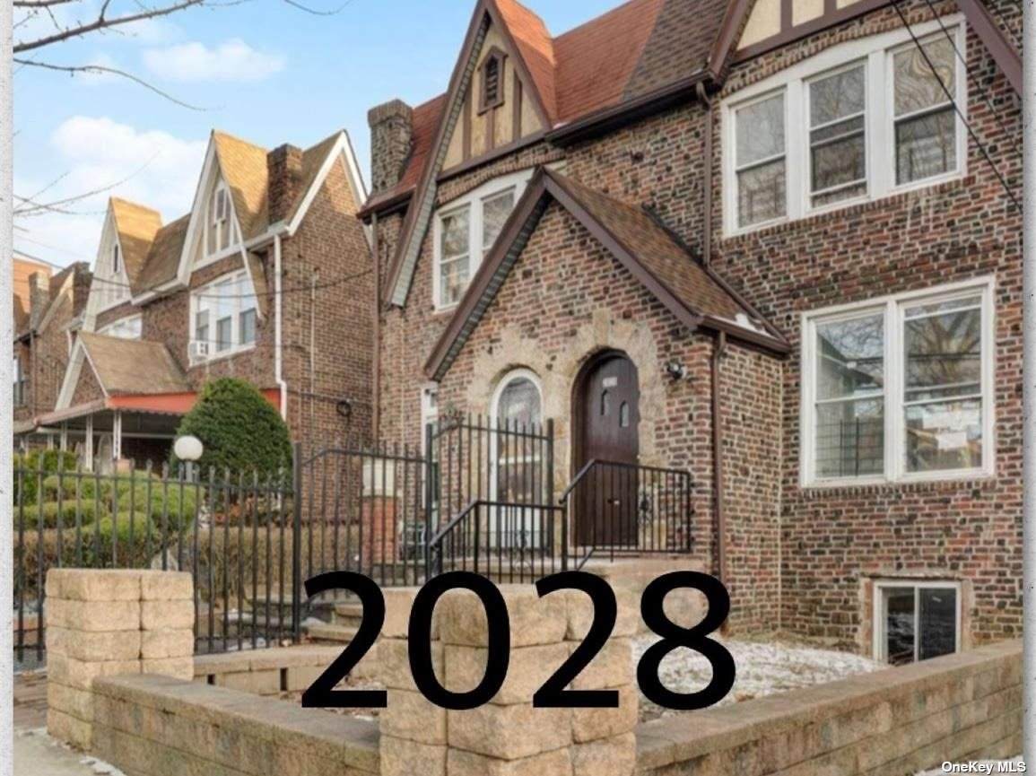 2028 Nereid Ave - Photo 1