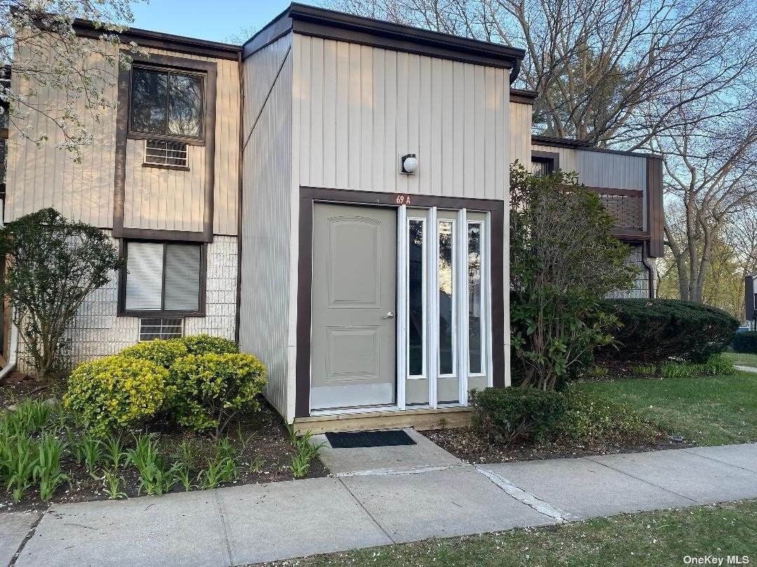 69 Richmond Boulevard - Photo 1