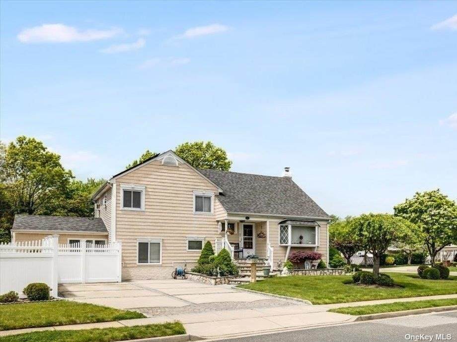 85 Nancy Place - Photo 1