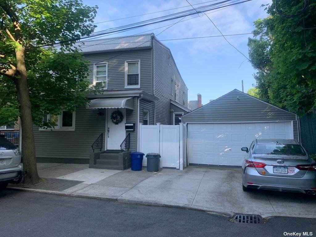 100-04 93rd Avenue - Photo 1