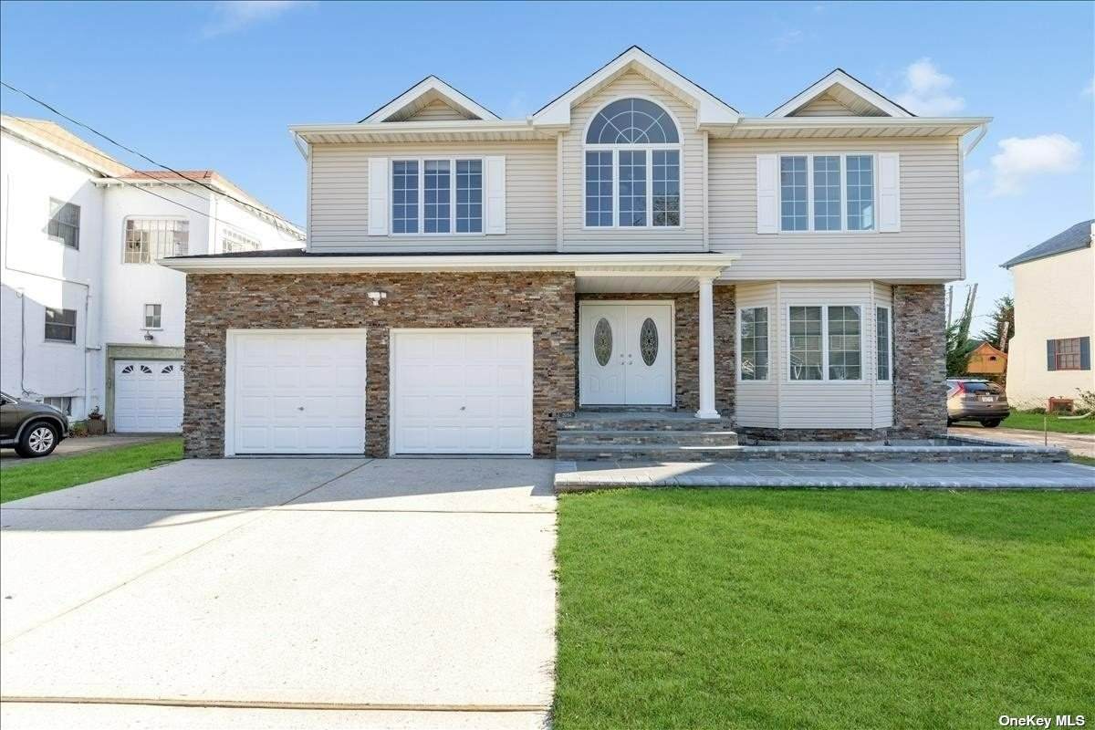 2094 Elliot Street - Photo 1