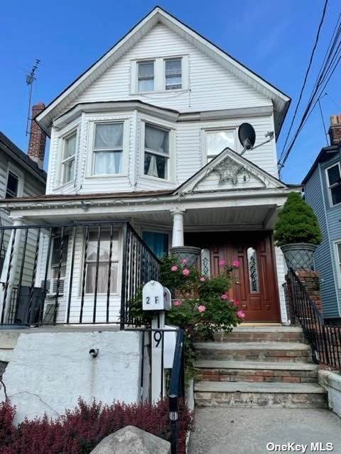 19 Simonson Avenue - Photo 1