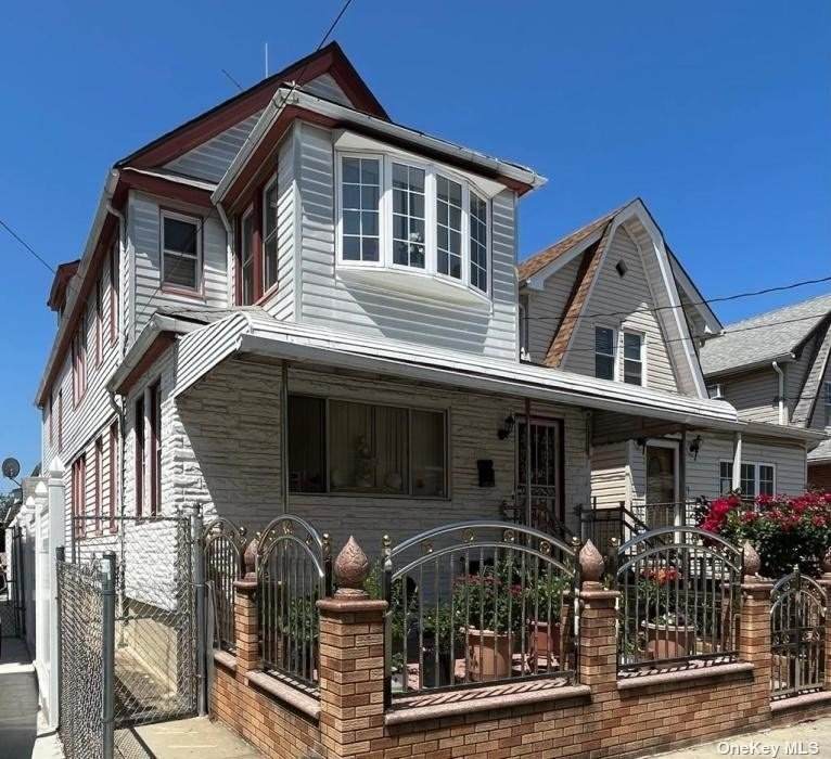 101-18 132nd Street - Photo 1