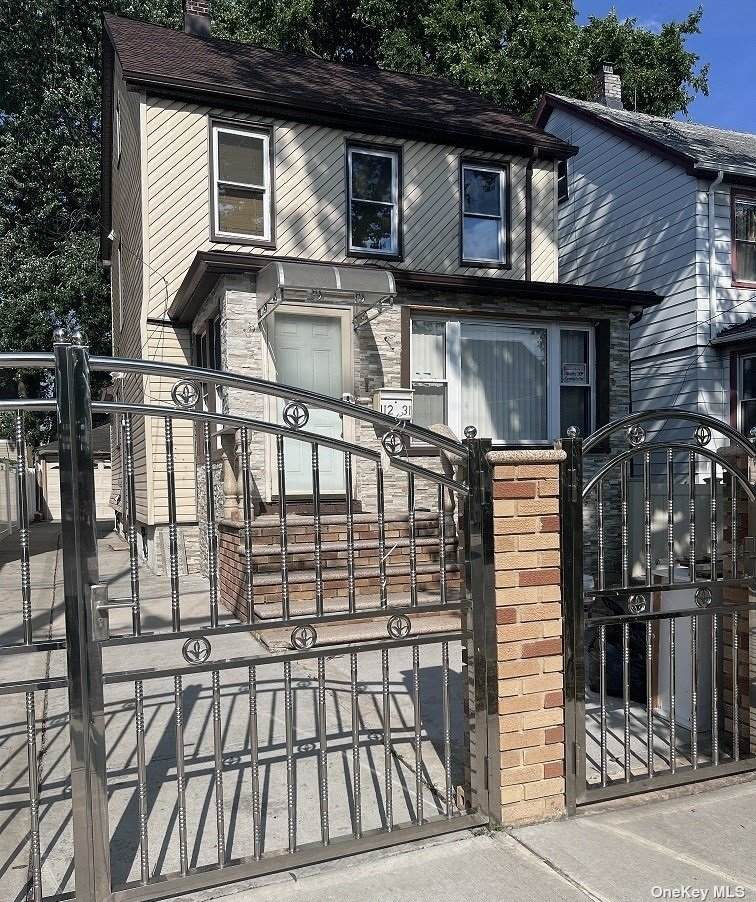 112-31 203rd Street - Photo 1