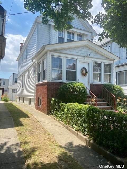 91-38 90th Street - Photo 1