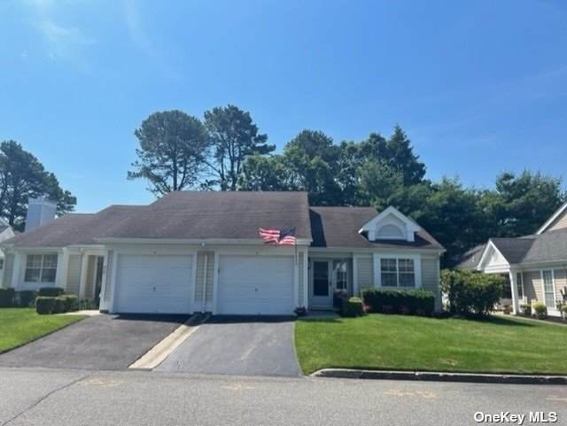 3 Sayville Court - Photo 1