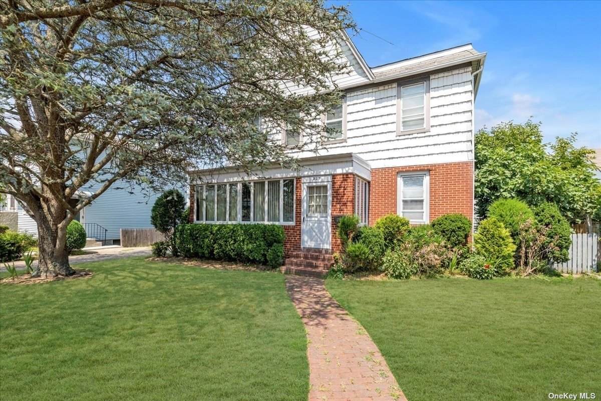 223 Hickox Avenue - Photo 1