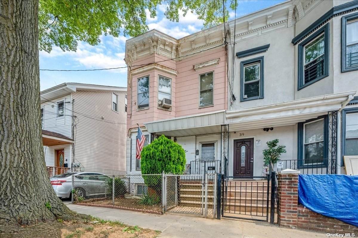 37 Hale Avenue - Photo 1