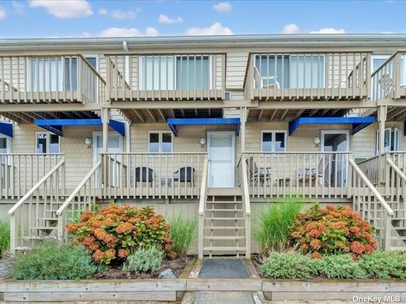 575 Dune Road - Photo 1