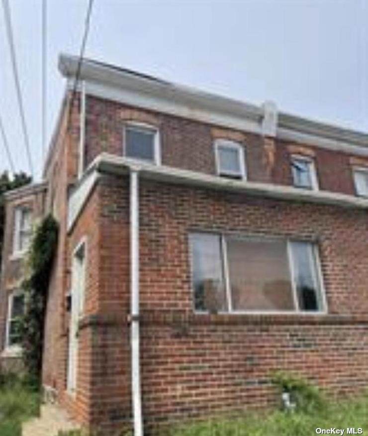 106 Chester Pike - Photo 1
