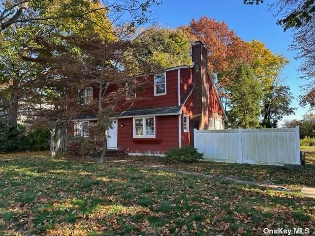 156 Farmers Avenue - Photo 1