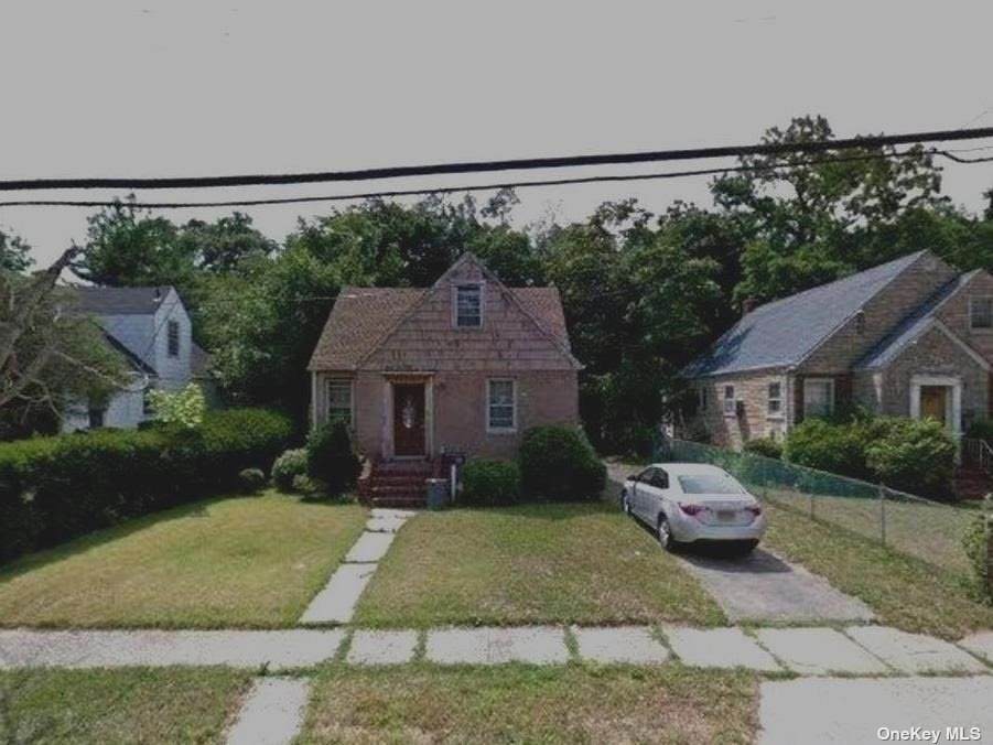 19 Glen Road - Photo 1