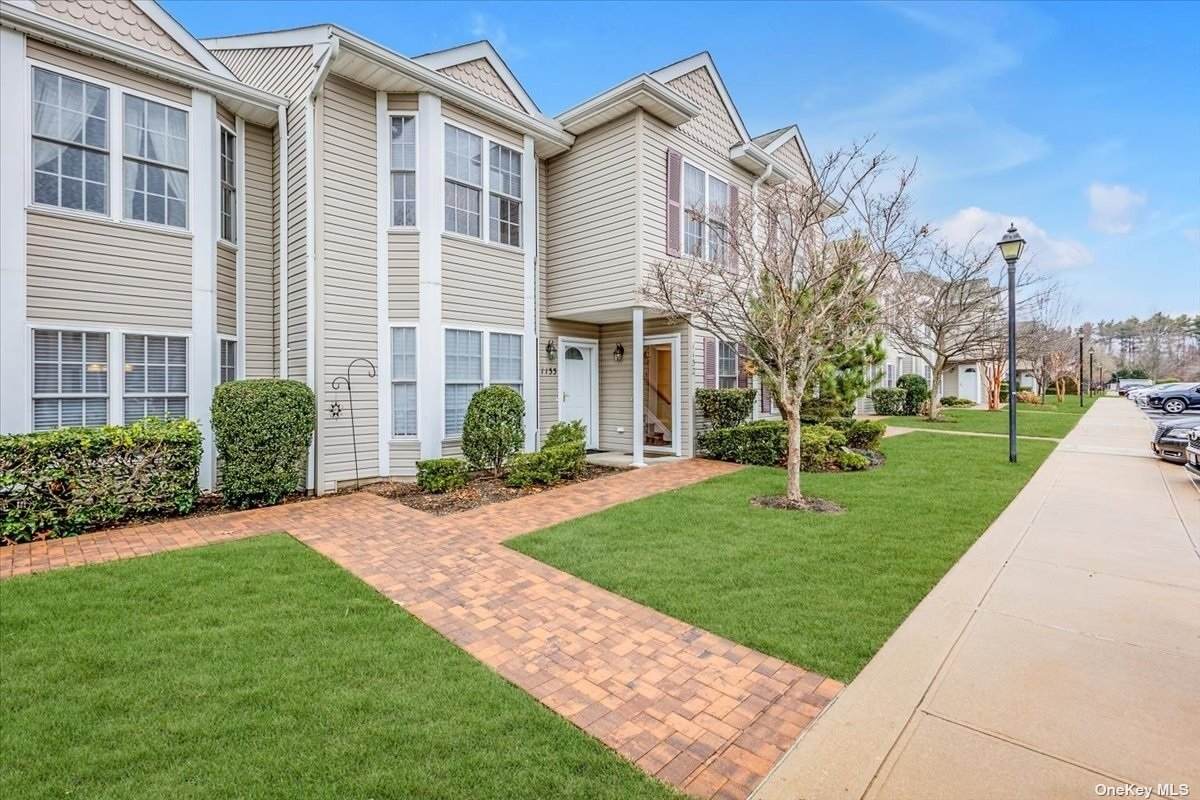 1132 Savoy Drive - Photo 1