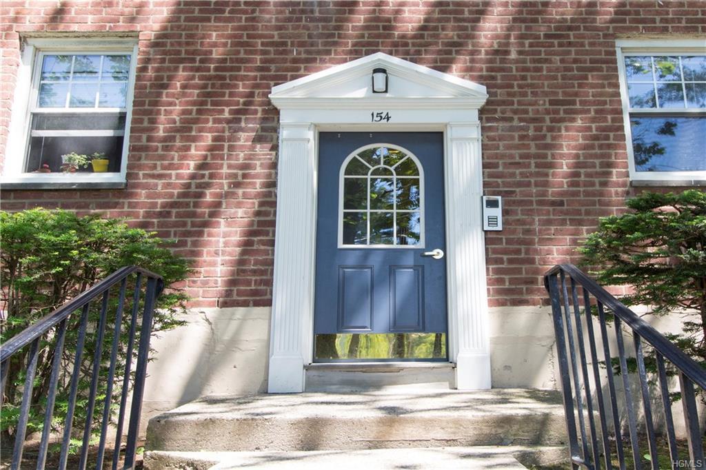 154 Underhill Avenue - Photo 1