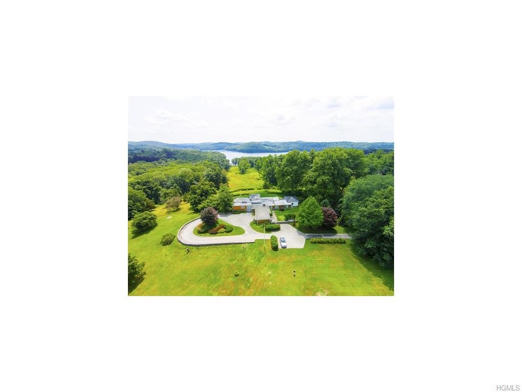 72 Old Cross River Road, Katonah, NY 10536 (MLS #4551811) :: William Raveis Legends Realty Group
