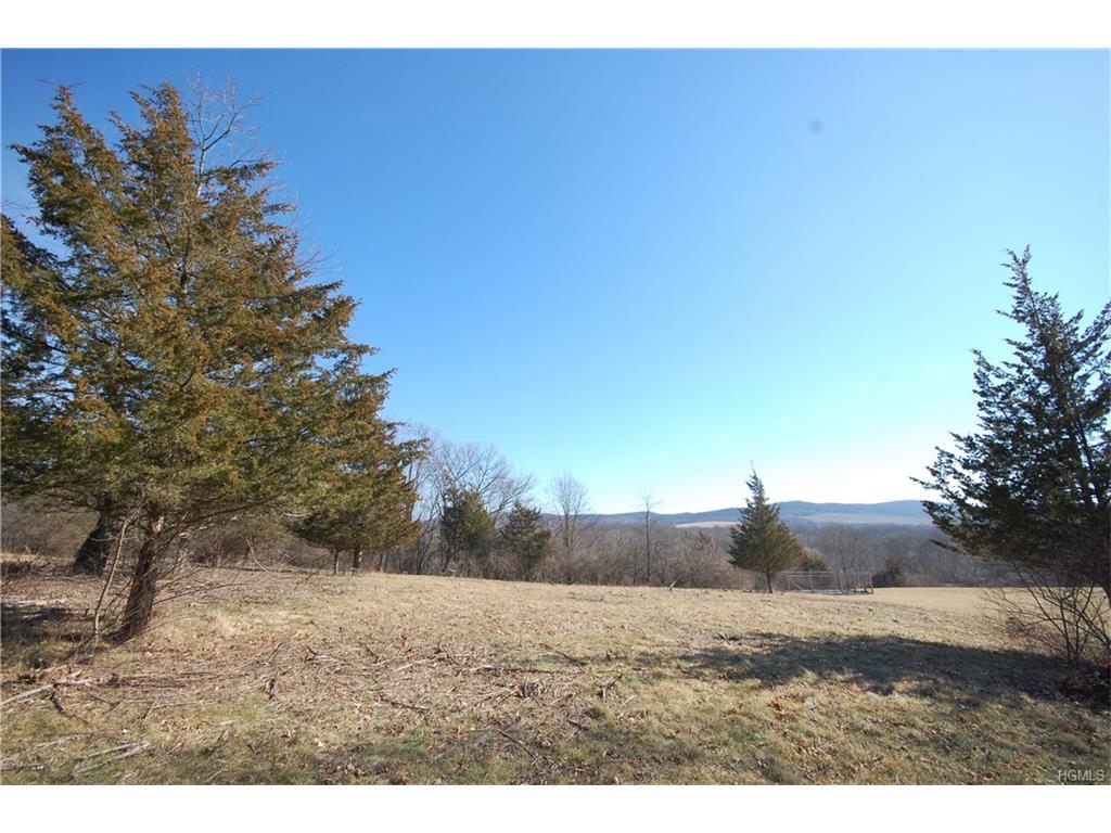 62 Colonial Avenue - Photo 1