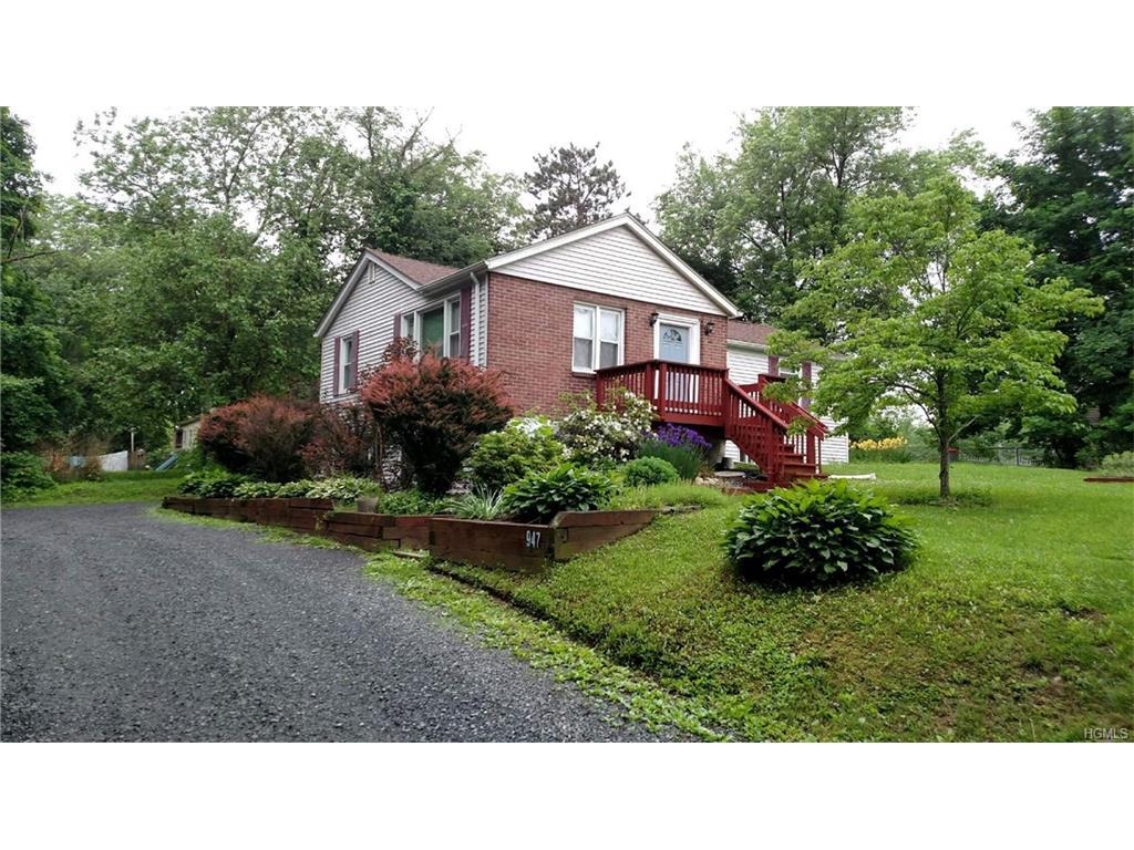 947 State Route 17K, Montgomery, NY 12549 (MLS #4621880) :: William Raveis Legends Realty Group