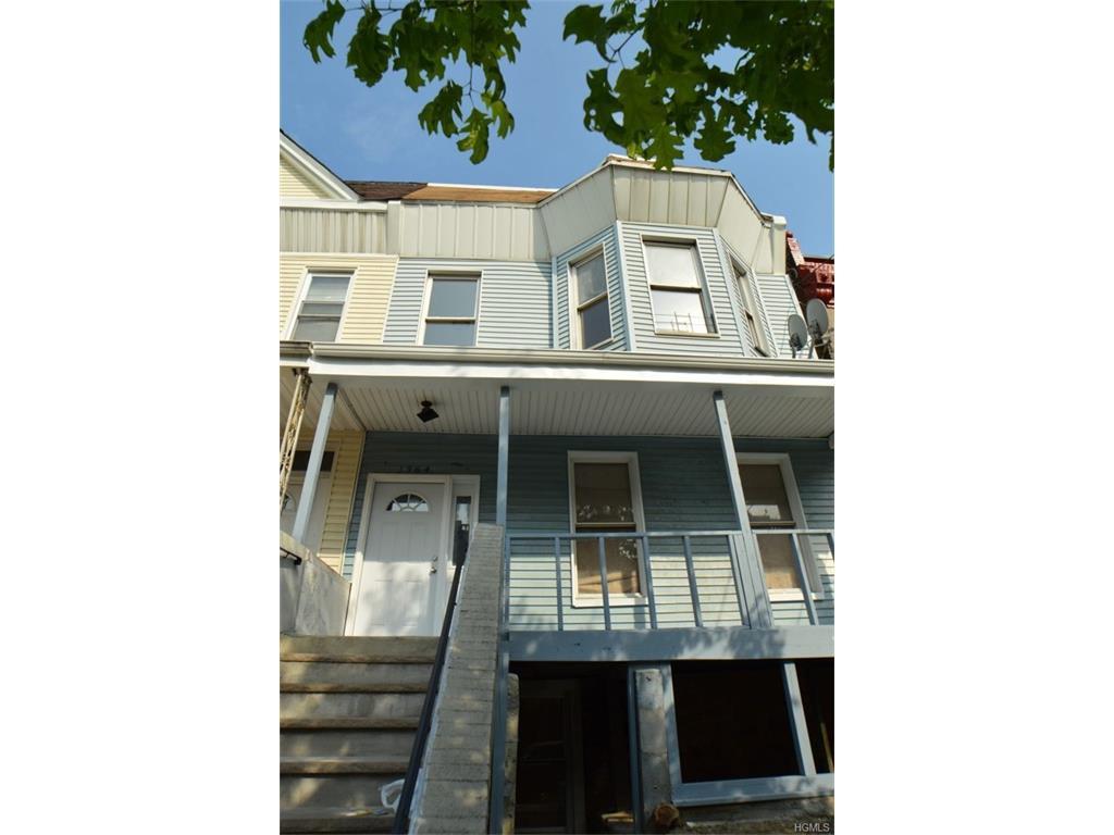 1364 Teller Avenue - Photo 1