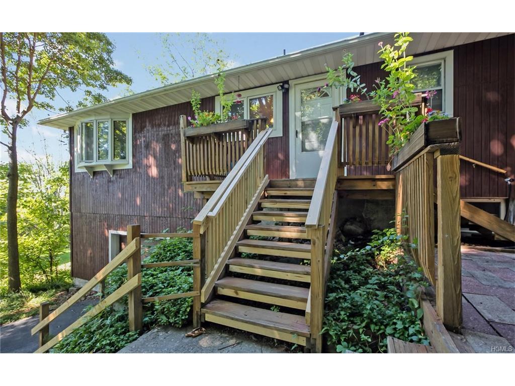 261 Benjamin Meadow Road, Tuxedo Park, NY 10987 (MLS #4631780) :: William Raveis Legends Realty Group