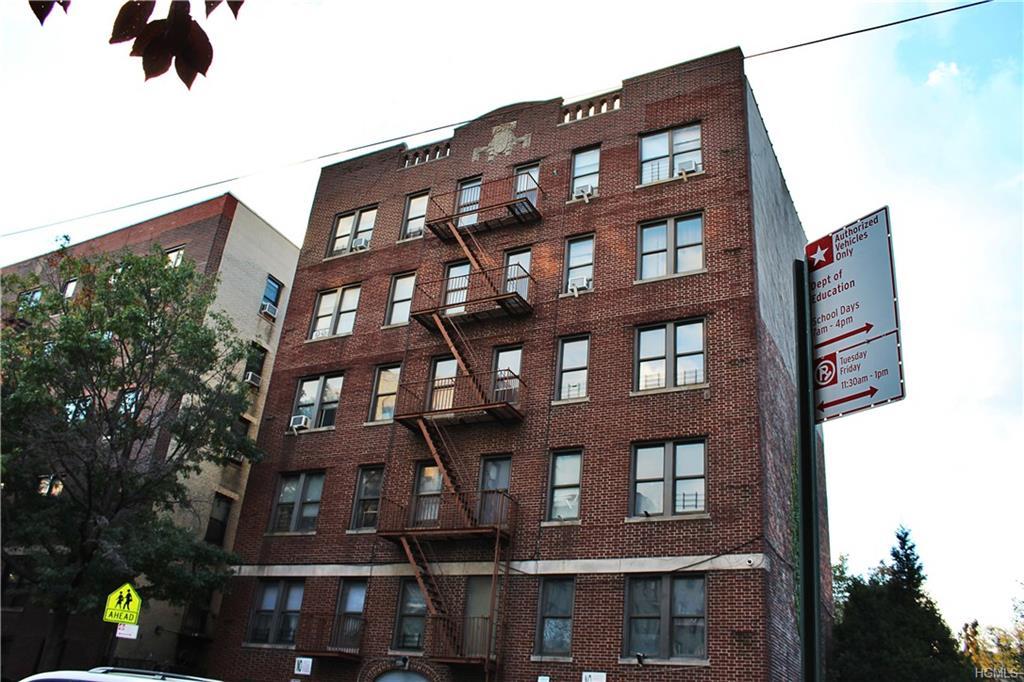 1015 Anderson Avenue - Photo 1