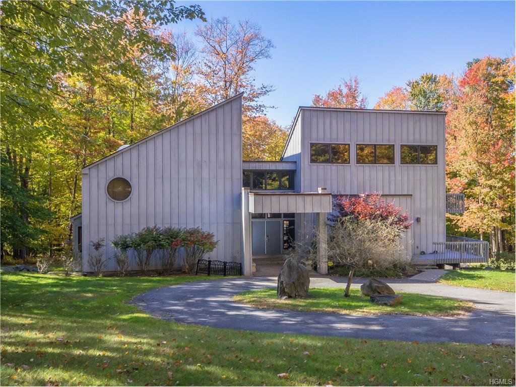 10 Deforest Road - Photo 1