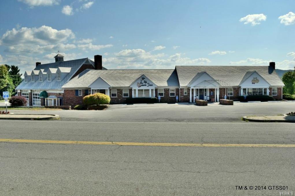 625 Glenwood Road - Photo 1