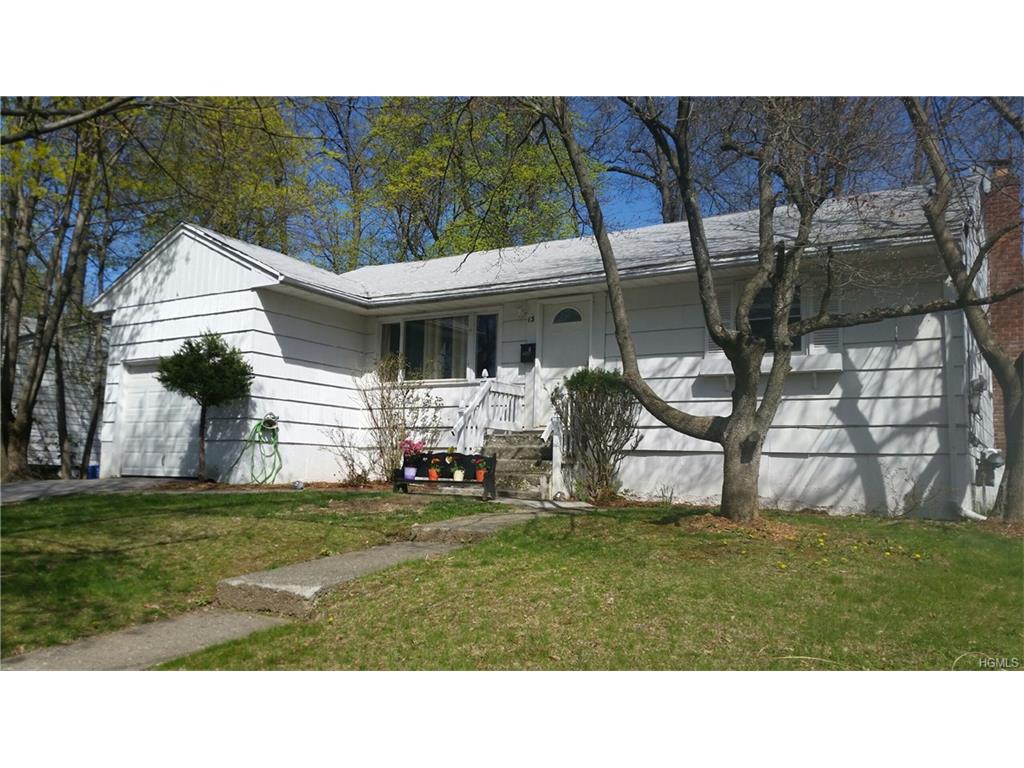 13 Wantaugh Avenue - Photo 1