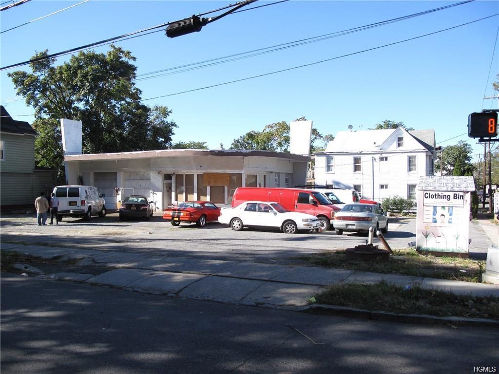 402 5th Avenue - Photo 1