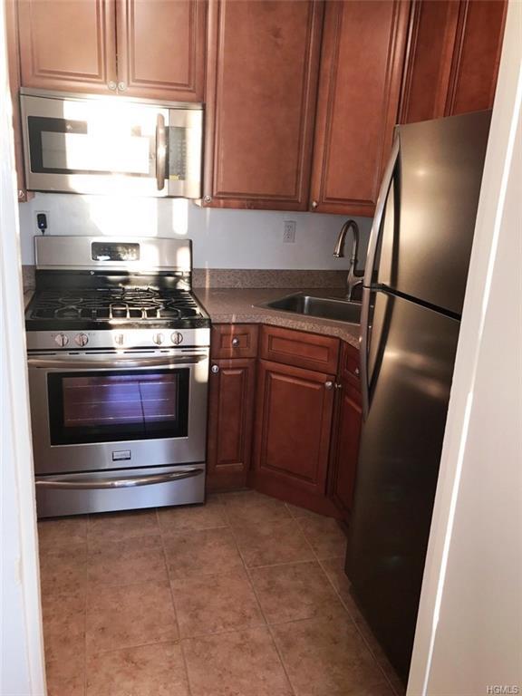 155 Ferris Avenue - Photo 1