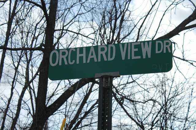 33 Orchard View Drive - Photo 1