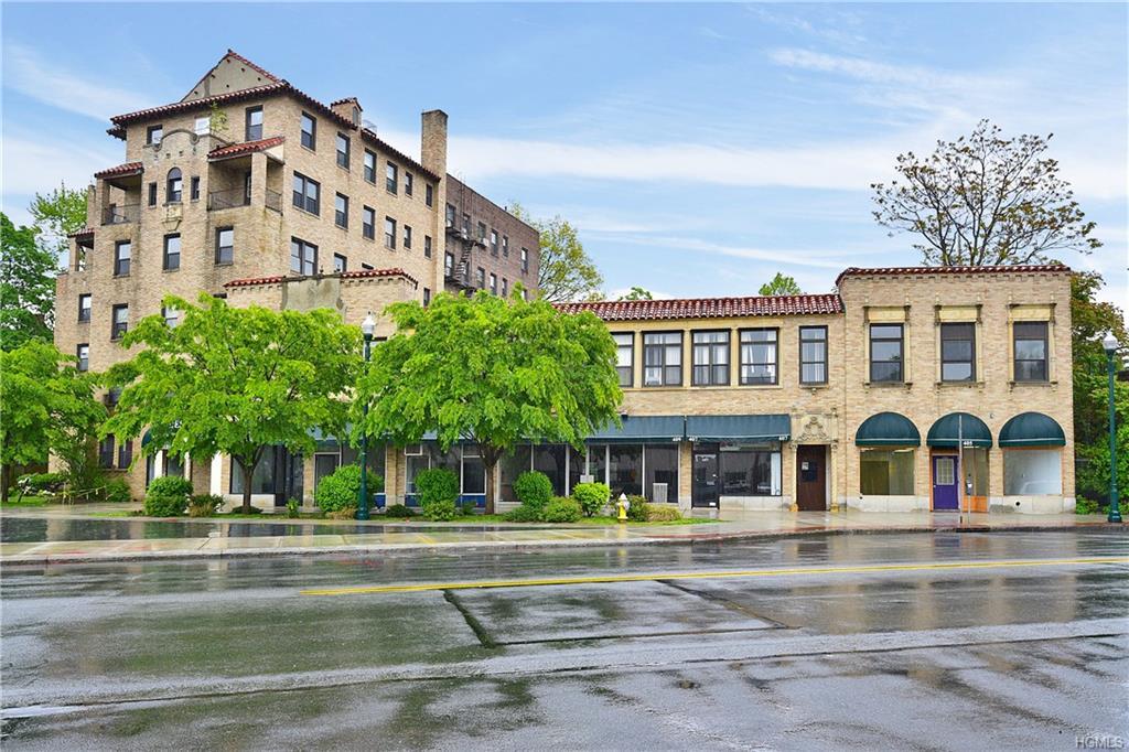 405 North Avenue - Photo 1