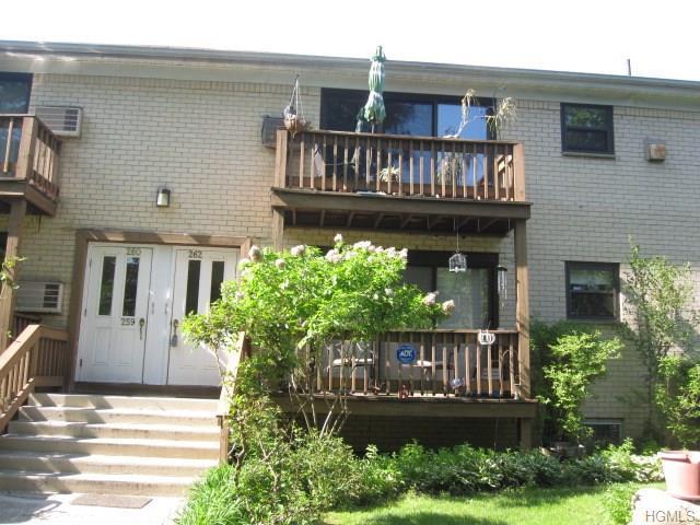 262 Sneden Place - Photo 1