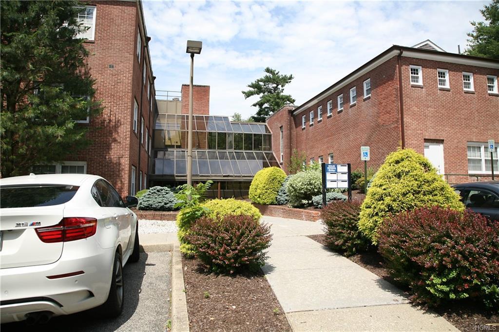 2 Stowe Road - Photo 1