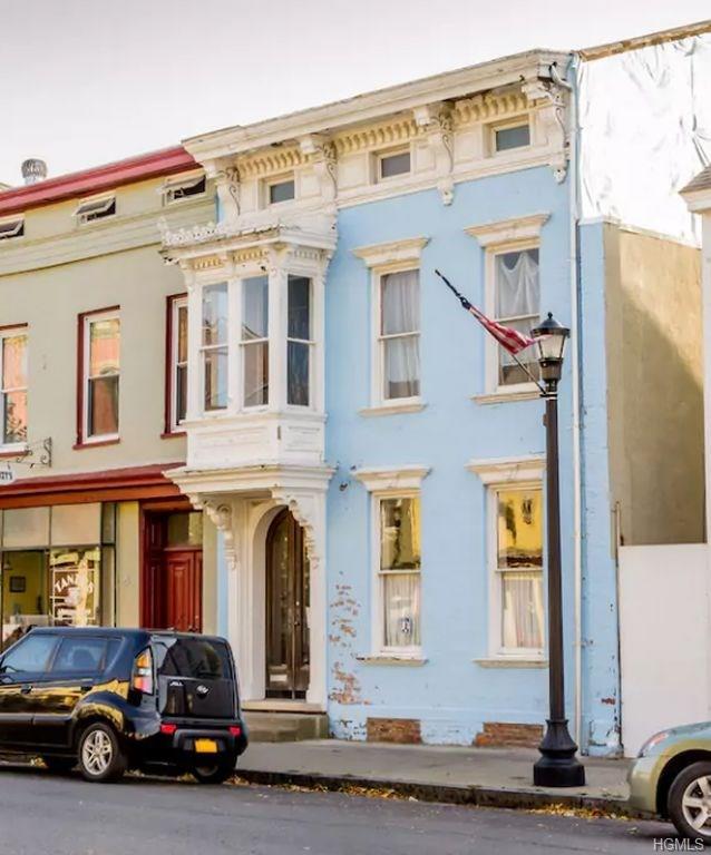 221 Warren Street - Photo 1