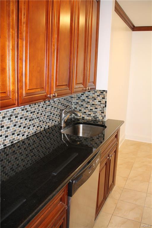 61 White Oak Street - Photo 1