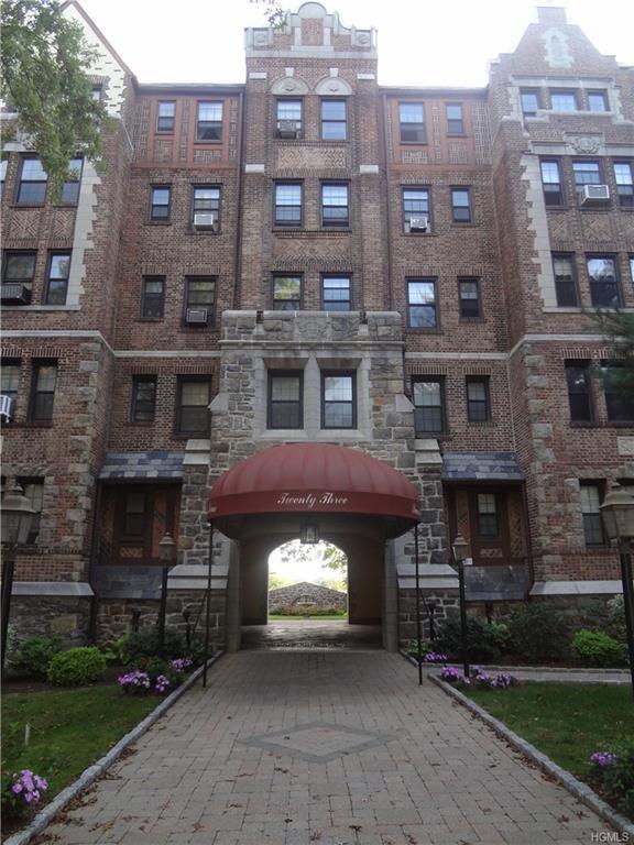 23 Old Mamaroneck Road - Photo 1