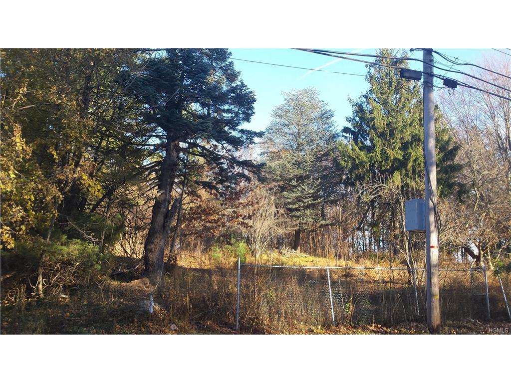 4 Monsey Road - Photo 1