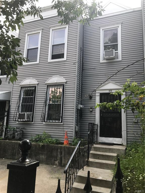 972 178 Street - Photo 1