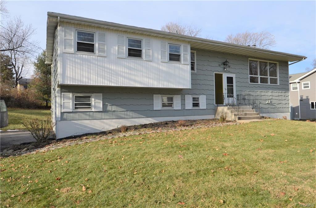 8 Wayne Drive - Photo 1
