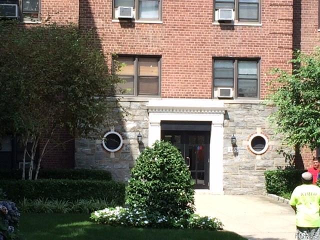 465 Lincoln Avenue - Photo 1