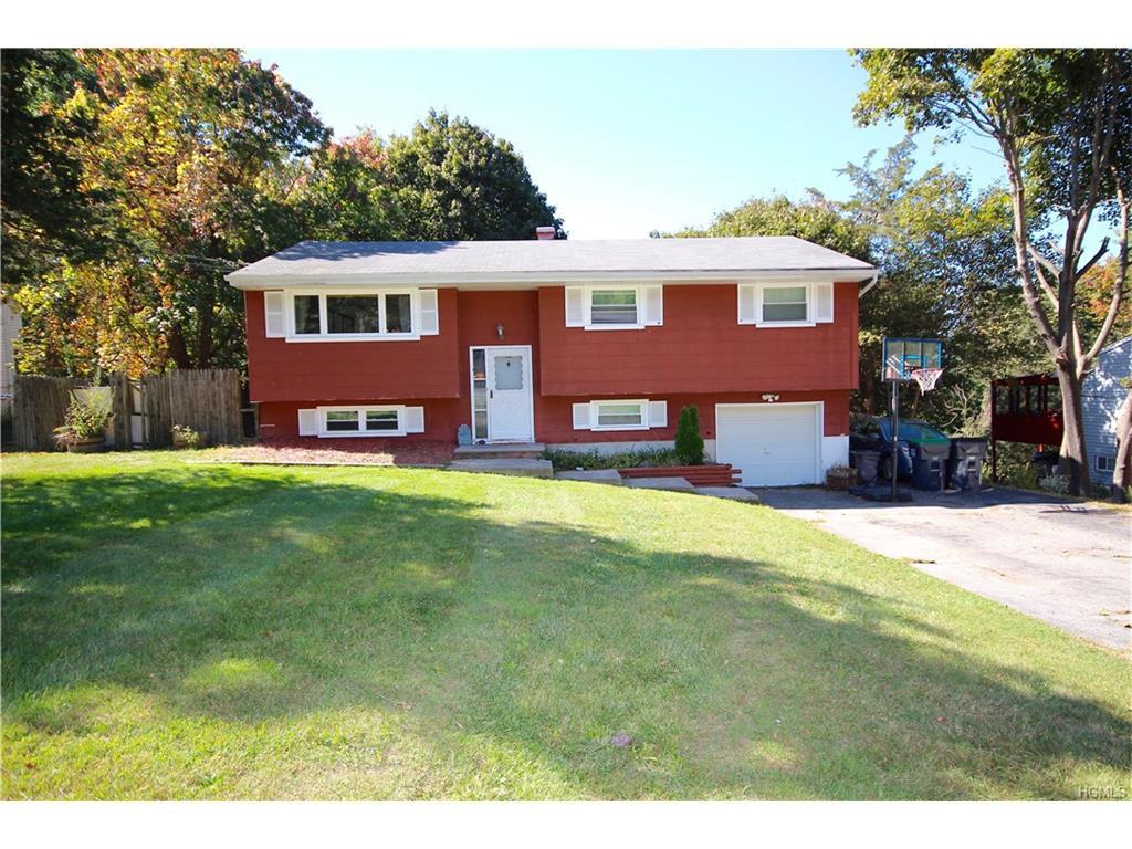 10 Fort Worth Place - Photo 1