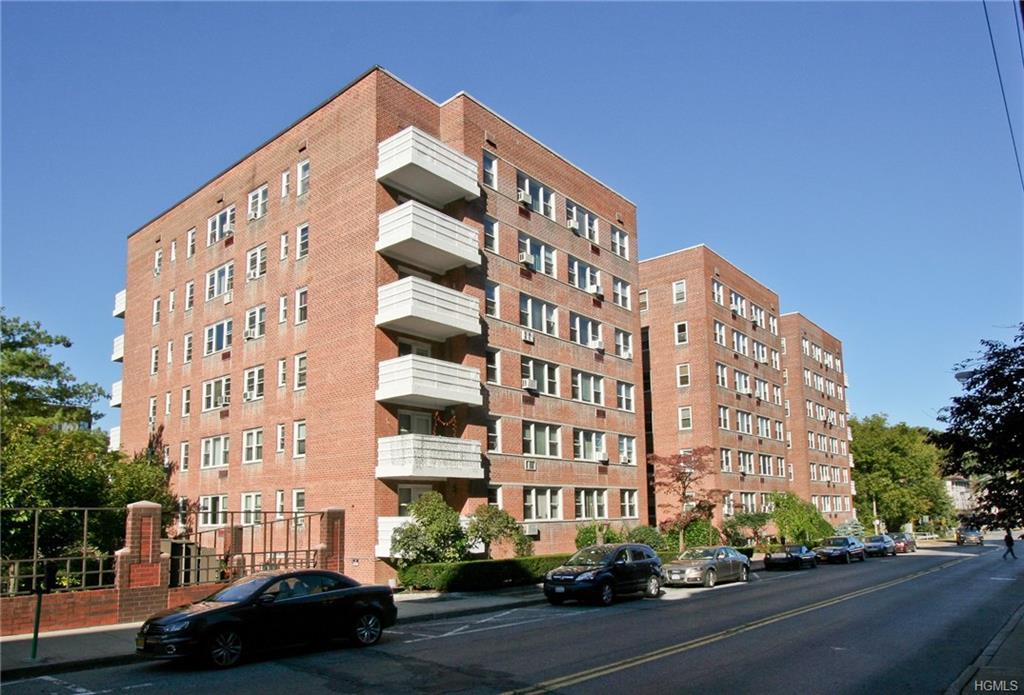 30 Hartsdale Avenue - Photo 1