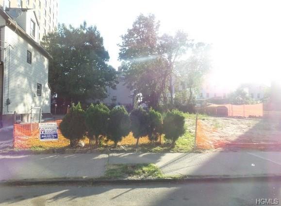 209 3rd Avenue - Photo 1